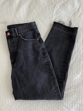 Express Super High-Rise Off Black Mom Jeans